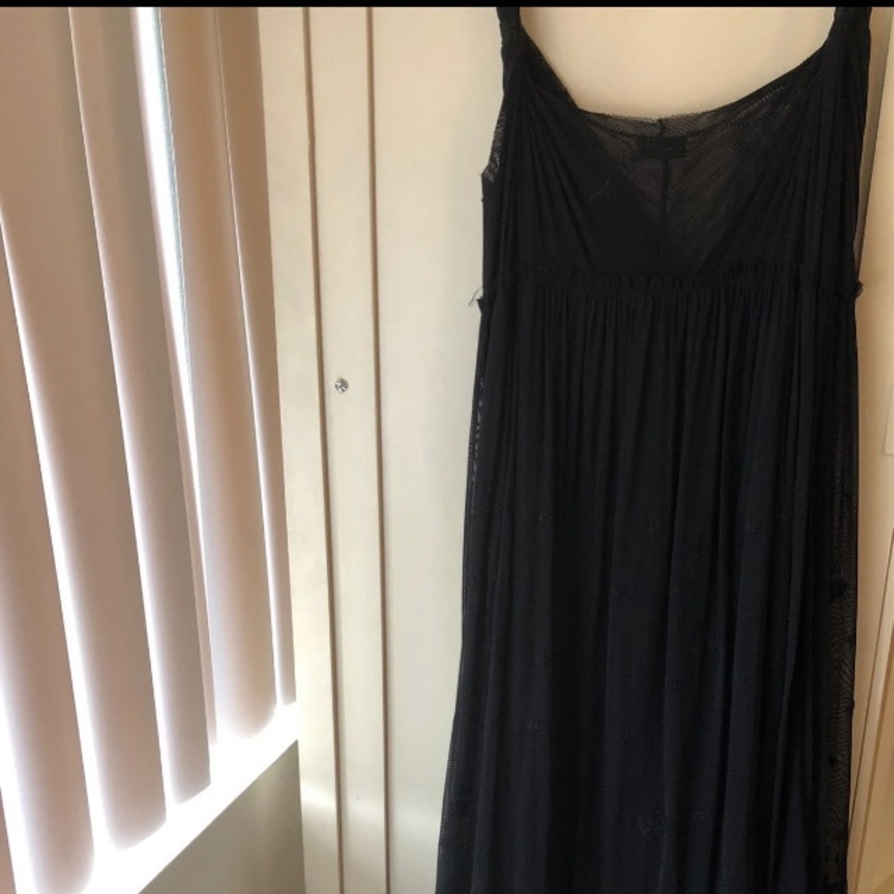 Dress - Picture 12 of 13